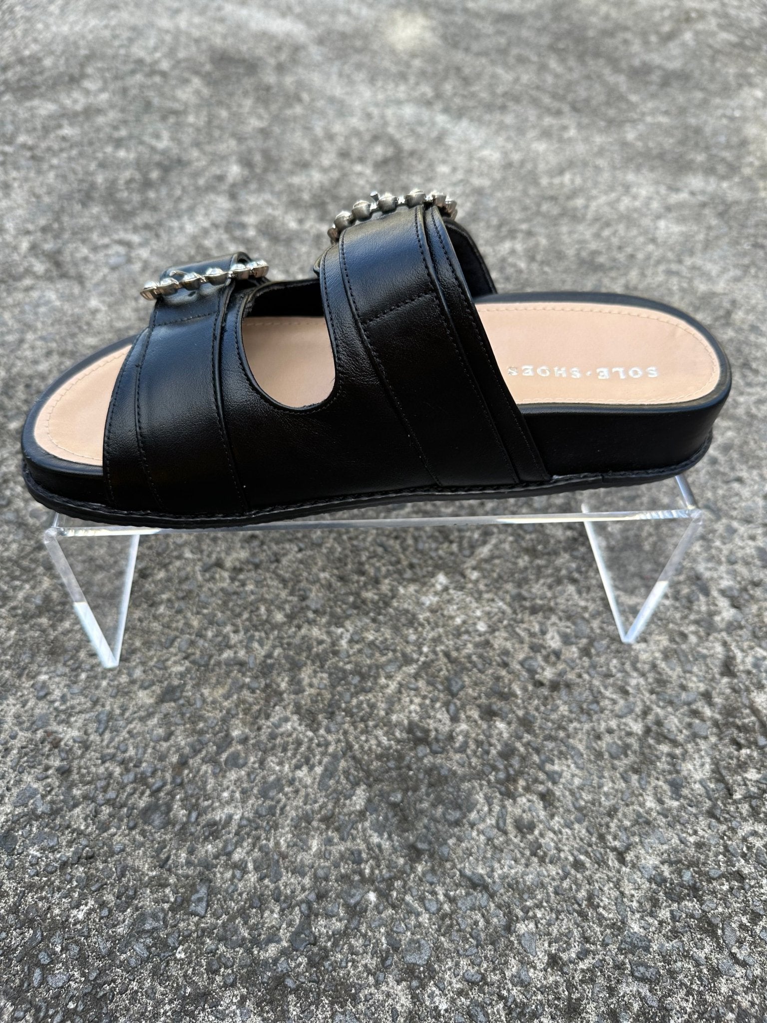 Urban Slides Black Flats by Sole Shoes NZ F25B-36